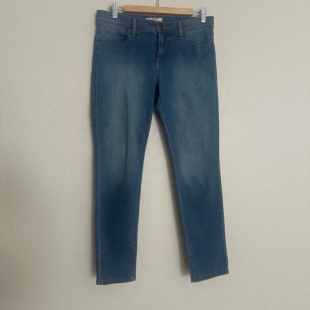 Free People Mid Rise Skinny Ankle Length Jeans Size 28 EUC 61855-1651 5125